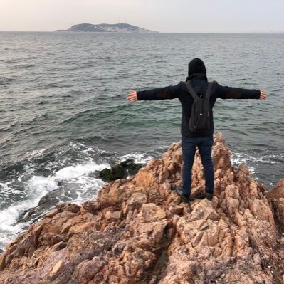 __Worldismine__'s profile picture. Per aspera ad astra ✨
