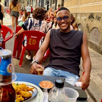 Gustavo_Mensah's profile picture. Relaxa, tudo passa 🍃