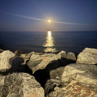 o_in_goat's profile picture. Last Twitter was too horny. We gone try again. || Blue dude 🤘🏾 || Father 👑|| 🦦جا ، الدون دوتا