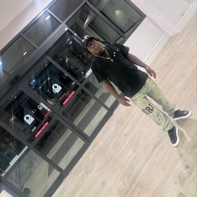 MonLilBadAss's profile picture. I jus one young paid ass lil nigga #TeamDreadhead #teamFollowBack #Eastside #teamAries