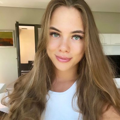 AnnaBelyankov88's profile picture. The most beautiful strength of a woman is not in her appearance, but in her courage to go forward without fear.