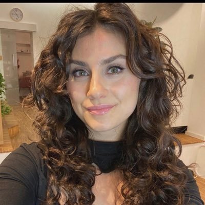Karen_DiazHdez's profile picture. God, USA, & family! 🌍traveling the world doing God’s work 🙏praying for America! 🚣🇺🇸 ❤️, fostering meaningful and authentic connections with EM