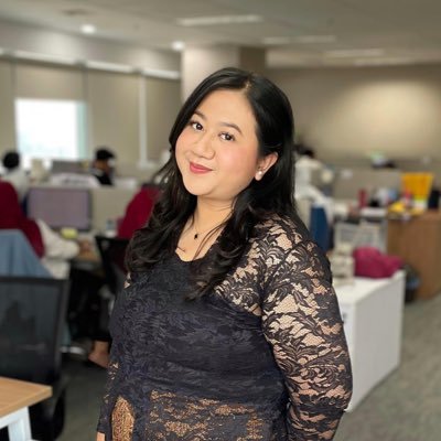 anggorabcd's profile picture. Hidupku cuma ngeluh dan ngakak ngikik ngokok.