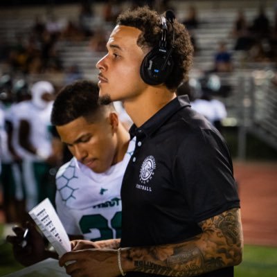 GioSanders20's profile picture. Former ASU Wide Receiver | WR Coach @azcompassfb | Freelance WR Trainer