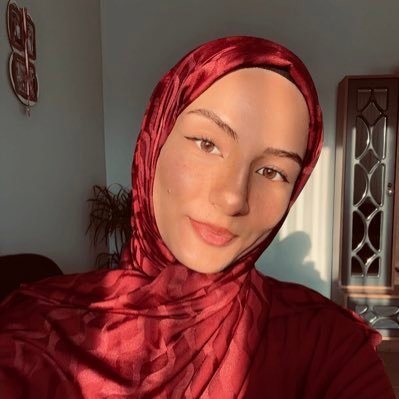 psikologze's profile picture. psikolog