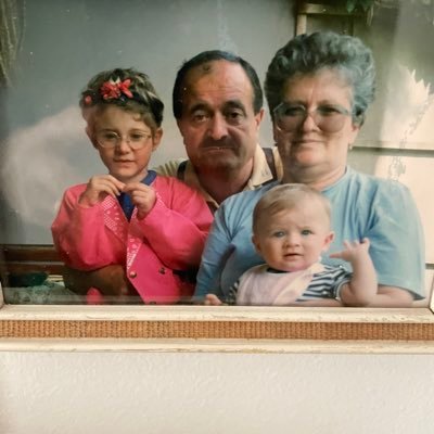 Vrda82073569's profile picture. 