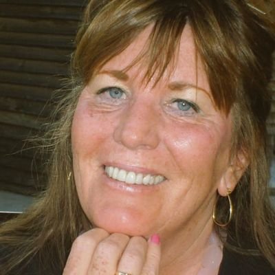 Stella_Jansen's profile picture. Life never ceases to amaze me! I am a dreamer and a doer! I love singing, dancing, reading, writing...good company and fun! 🌿💚🍒

🌹NO DM