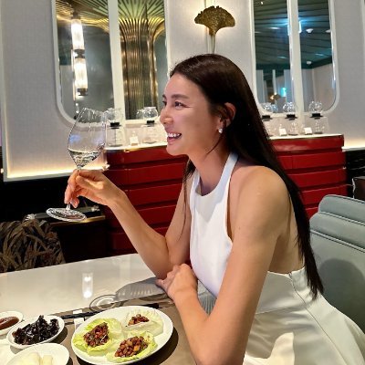 upixh38748682's profile picture. Chasing dreams under the SF sky. Life enthusiast navigating the art of survival, Embracing every challenge with a creative spirit