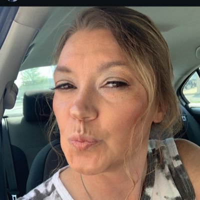 itsCarisa1's profile picture. ✝️♐️💍💙💙🐕🐶☀️⚔️📺💎🎨💅