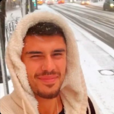 lambrou_an32401's profile picture. 