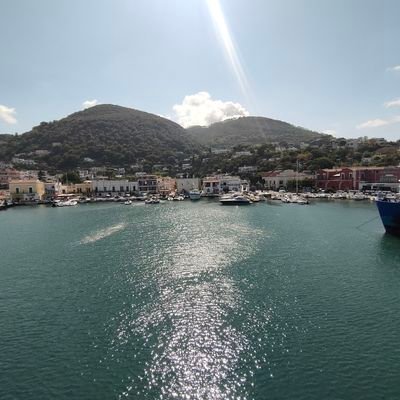 KMari76's profile picture. 