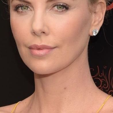 CharizeT84538's profile picture. Professional and my personal Life Fan this is my new backup Account follow up for new update Fans peace and Love NO DM without permission