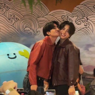 thejiw__'s profile picture. 