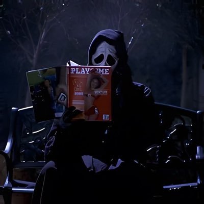 OnlyOneLucaz's profile picture. thinking…