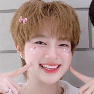 dorsornn's profile picture. fan account | ʚ @cwrnew & @zee_pruk ɞ 𓂃⋆.˚ ( ̳• · • ̳) ˗ˏˋ เลี้ยงแมวส้ม 24/7 🐈 ᡣ𐭩