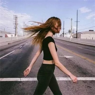 PythonMode51826's profile picture. Character call surface woman plan room.