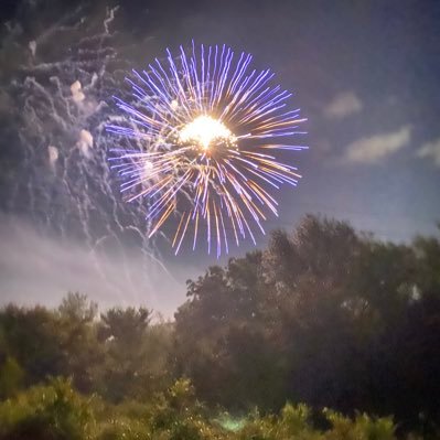 KellyTryon's profile picture. 