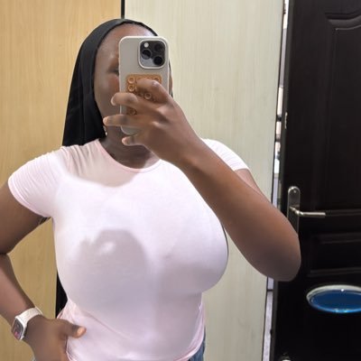 hikkythebrat's profile picture. Princess.