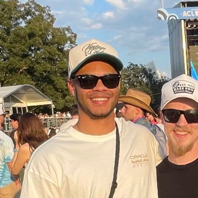 Itsagent_J's profile picture. 🖤