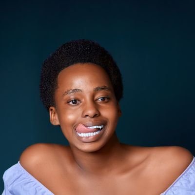 AzairweGoddie's profile picture. I tweet about my feelings😎