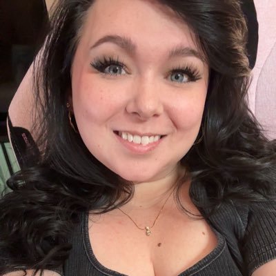 XP_Havoc's profile picture. @Twitch Streamer 👾 | Radical Feminist 👑 | OG Swiftie 🫶🏻 | Book Nerd 📚 | Contact: xphavocgaming@gmail.com