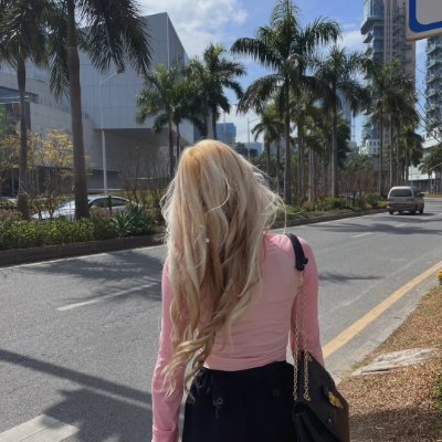LynnSelfe's profile picture. Never give up on Trump! 🇺🇸Free thinker, supporting "Make America Great Again" all the way! A true patriot, facts speak louder than words! 🥰❤️🇺🇸💯