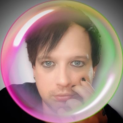 craigronson's profile picture. JUST TRIPPING THROUGH LIFE TRYING TO SURVIVE AND SINGING A FEW SONGS (badly 😩😂) ALONG THE WAY.. LOVE TO YOU ALL ✨❤️✨❤️✨