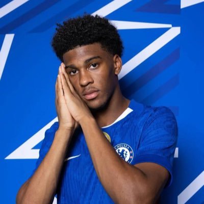 CFCLapa_'s profile picture. Registered Nurse|Working at Bansang General Hospital|The Gambia 🇬🇲. Welcome to my page. May the lord be with everyone. @Chelseafc fan💙