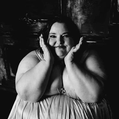 nagytamasne1's profile picture. Curvy and confident 💕
Sharing exclusive content 🔥
Link below ⬇️