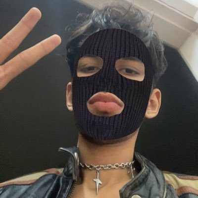 mohittt_khanna's profile picture. Bade bade shehron mein, Choti choti baatein hoti rehti hain.