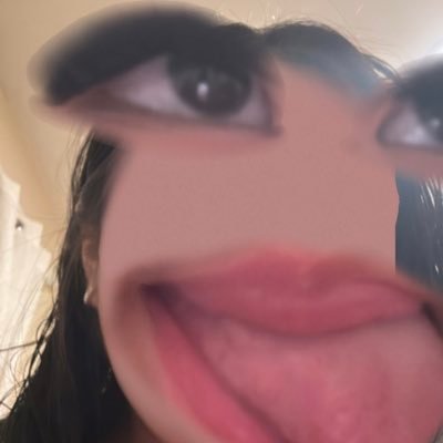 _urfavgal's profile picture. no