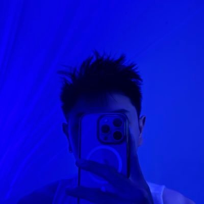 _hiuu_'s profile picture. dumb ass