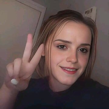 Anne_Stewart4's profile picture. Be yourself and see who loves you for who you are #🇺🇸🇬🇧