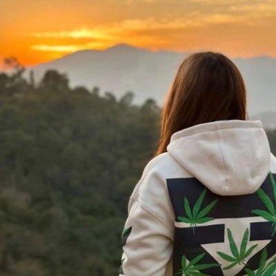 sahar689412's profile picture. 