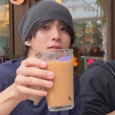 fyjrxanton's profile picture. 𓈒˚ ᚐˑ̶͙˳＊𓈒 🖤 ˉ ᛭𓊪̳ᚐ ❨ @glicominjux ❩ ᚐ𓊪̳᛭ ˉ 𓈒 𐩐 ✦ 🗝️ ╸̵˚𓈒 ᚐˑ 🏴‍☠️ 𓊪╸͙˚𓈒 ᚐ𓎭̶͙ˑ̳˳ 𓈒 ✸╸ミル ˚𓈒 🕳️ ᚐ𓎭̶͙ˑ̳˳ 𓈒 ✦₊𓂋̶͙╸˚𓈒 te ˚𓈒 🕷️ᚐ𓎭̶͙𐄢╸˚𓈒