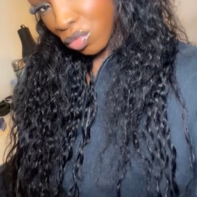 Shvrron_'s profile picture. #EndAnglophoneCrisis                                    #FreeCameroon