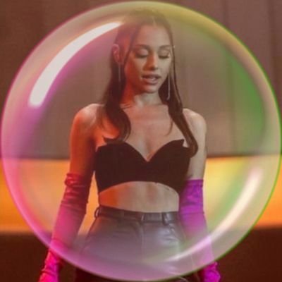 ari4nasbabyy's profile picture. got s worded at 7k 🥀   
safety net, past life and better off's biggest fan