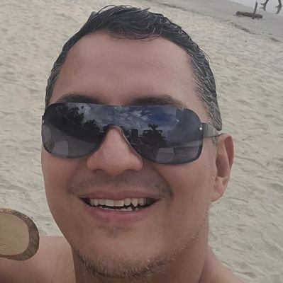 hosmanpuerto's profile picture. Disfrutando de todo lo que nos da la Vida, aprendiendo de todo y aportando a un futuro mejor!!!!