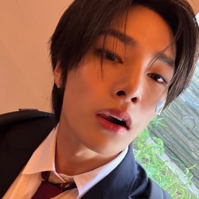 innielinos's profile picture. i got that foxinME