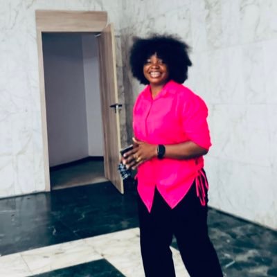 Chidinm98875847's profile picture. I make learning the #Igbo language fun and simple with my educational materials ||Aspiring product designer|||bags maker. Content creator at @Remostart