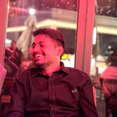 iamakkshayy's profile picture. Founder @Clarigoinfotech | Helping startups validate & scale their MVPs fast | Sharing startup lessons & tech tips.