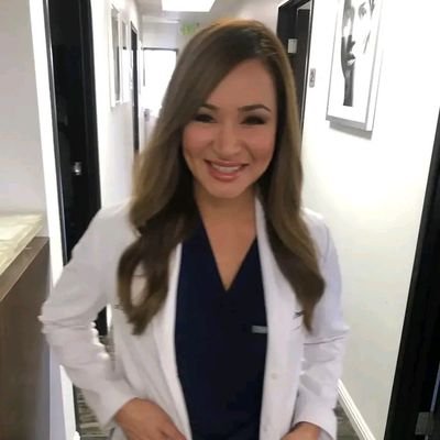 Annabelmon11855's profile picture. 