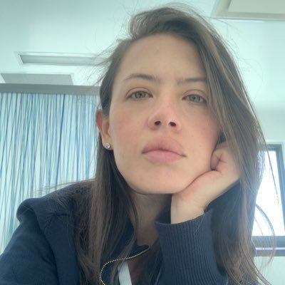 Karen_00807's profile picture. 👩‍⚕️Nutrición y Dietética •👩🏼‍💻Marketing Digital • 🤓Emprendimiento • #Curiosidad • #Música🎶 • #Café☕️