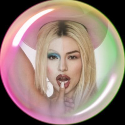 dualeaper's profile picture. ✝️ CAN I GET A WITNESS? 👁️ self-diagnosed music blogger and art collector, I love Jesus Christ fr