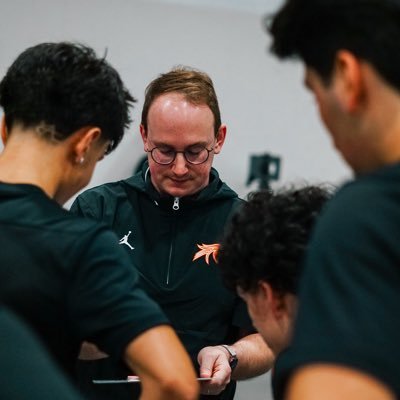 TobiasHutchins's profile picture. Last name is a lake. Pure Michigander. GVSU alum ⚓️ & 〽️ichigan alum. Tweets are my own.