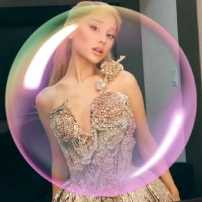 myauraisshining's profile picture. Head in the clouds but my gravity centered✨
Periodista🎙️
Eternal Sunshine☀️
