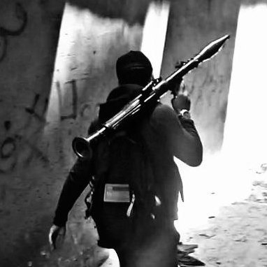 ArafaAsh's profile picture. في عتمة العالم، أكتب لأمنع الانطفاء الأخير
أدير مقر Ash، أذود به عن ممالك أفكاري من العبث الهجين.