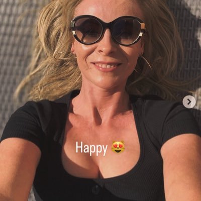 JeanneReveglia's profile picture. 