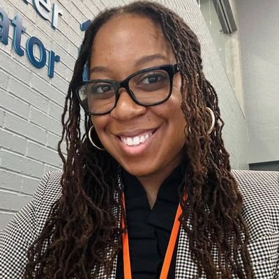 jointrwcampus's profile picture. 🏆- The #1 Financial Education Platform 🎓- Learn From Verified Millionaires 👇- Join The Real World