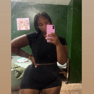 Don’t ask me why they call me Melons 😒 I soft block anyone so please don’t be surprised 🌚Blame it on your Momma Bitch #ForeverG💙🕊️